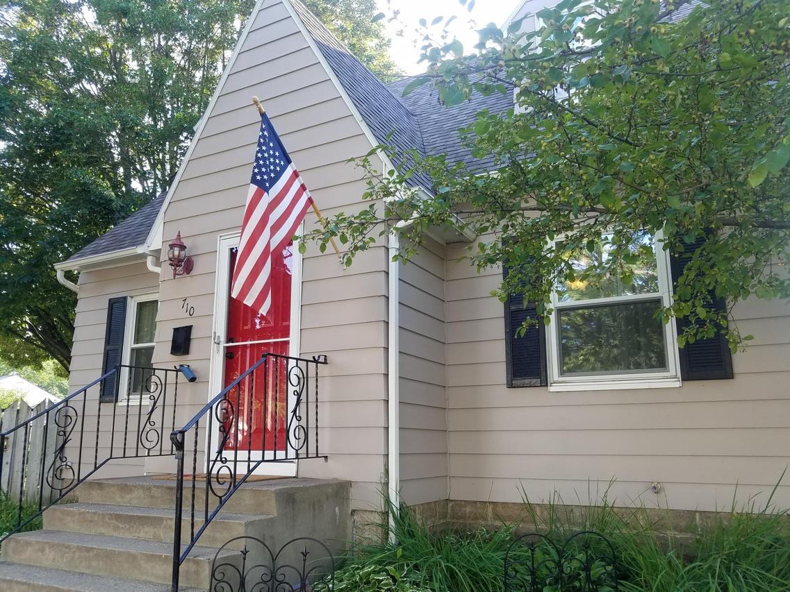 710 S 22nd St, La Crosse, WI 54601