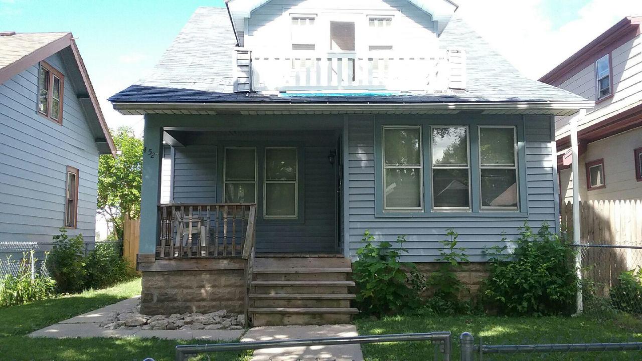4527 N 29th St., Milwaukee, WI 53209