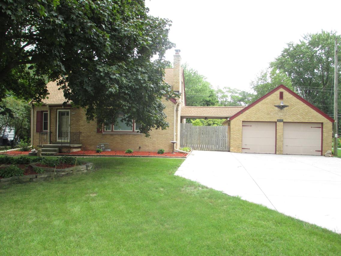 1634 S Sunny Slope Rd., New Berlin, WI 53151
