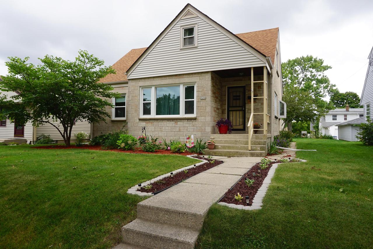 2636 S 65th St., Milwaukee, WI 53219