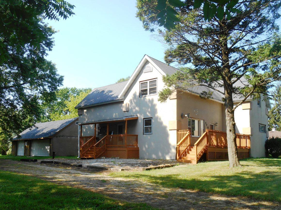 7285 Pond Rd, Hartford, WI 53027