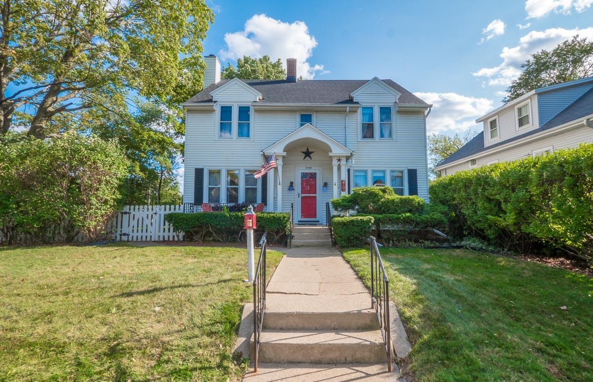 3709 E Allerton Ave, Cudahy, WI 53110