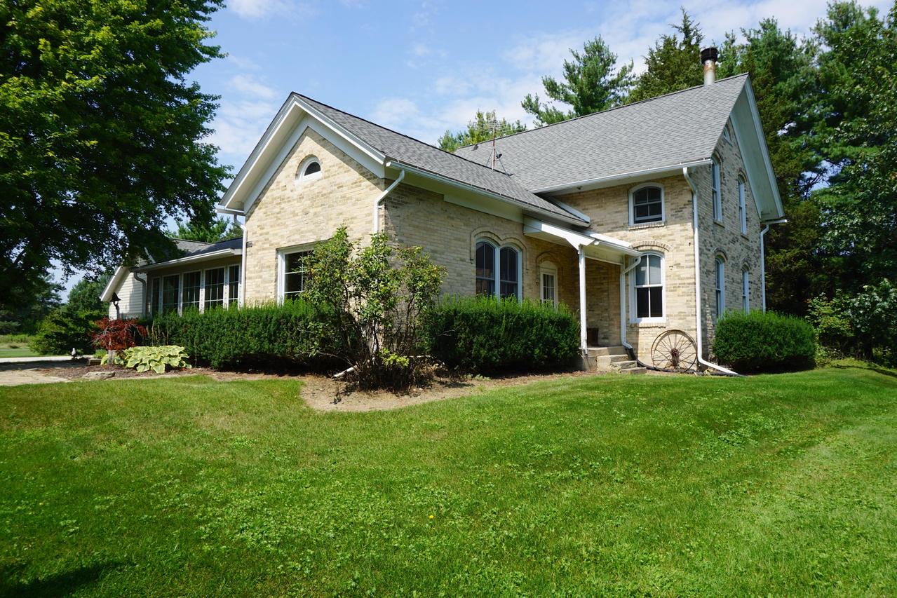 5159 S 18th Ave., West Bend, WI 53095