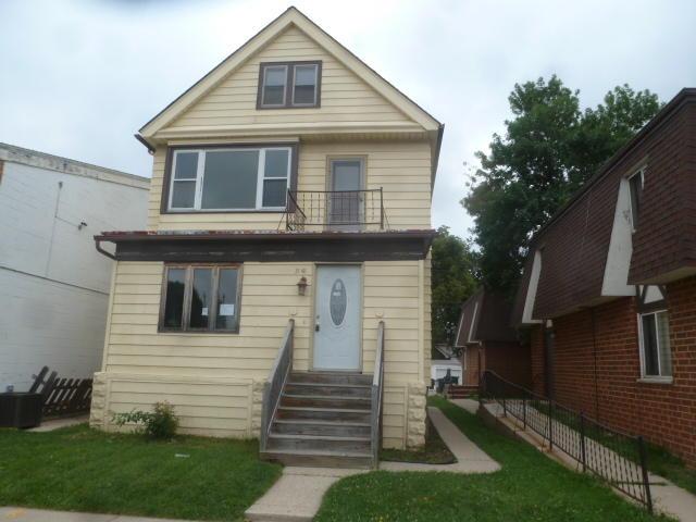 3148 S 13th St, Milwaukee, WI 53215