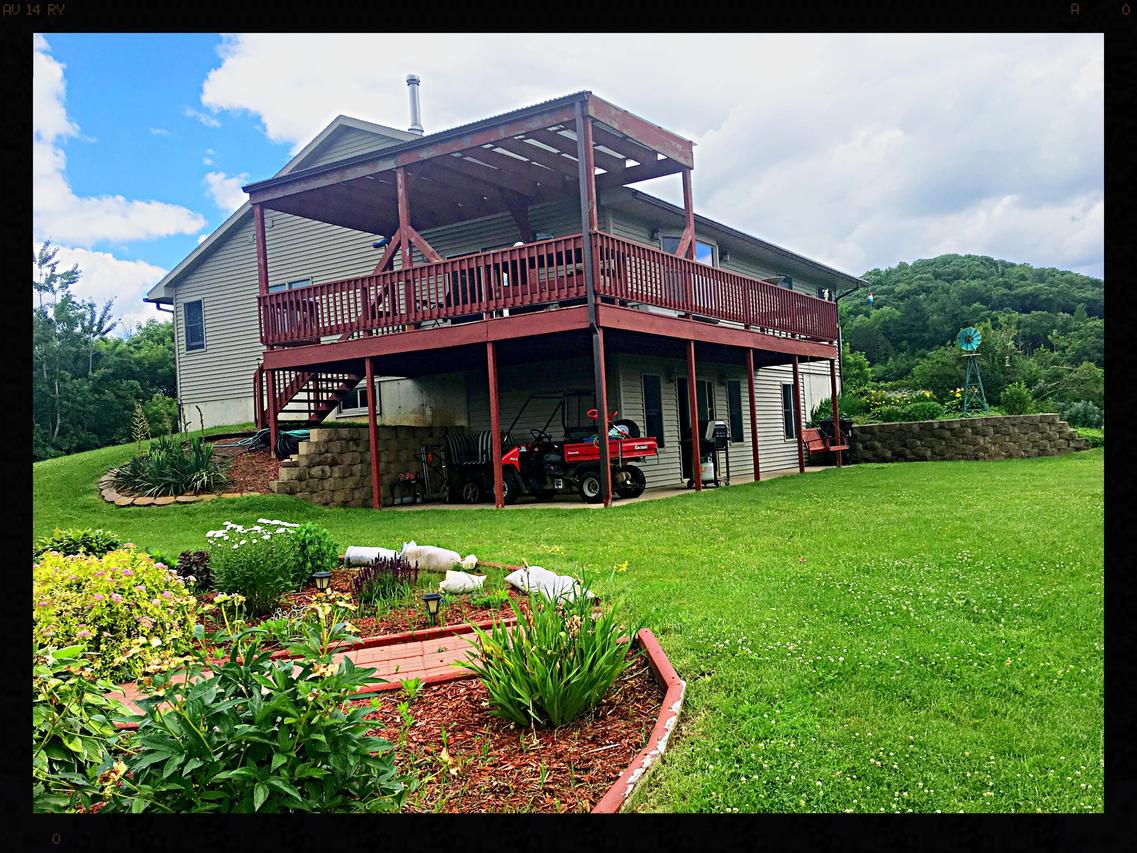 12470 Keyway Ave, Wells, WI 54656