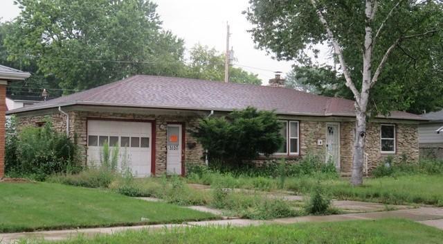 5157 N 69th St, Milwaukee, WI 53218