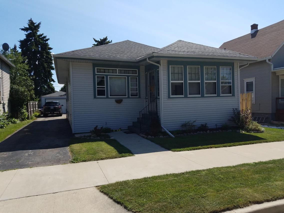 1539 William St, Racine, WI 53402