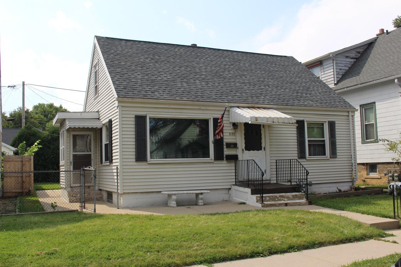 3135 S Brisbane Ave., Milwaukee, WI 53207