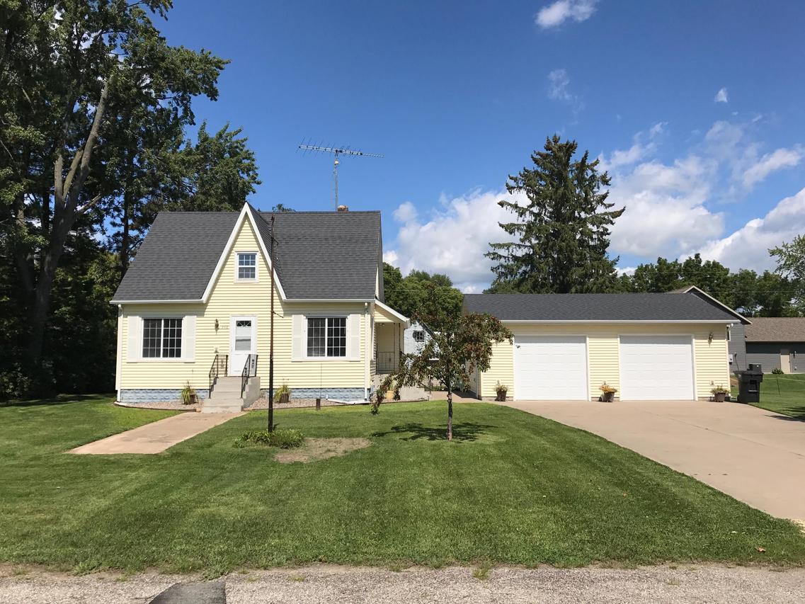 248 W W 17th St, Buffalo City, WI 54622