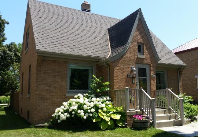 1627 S 17th St, Sheboygan, WI 53081