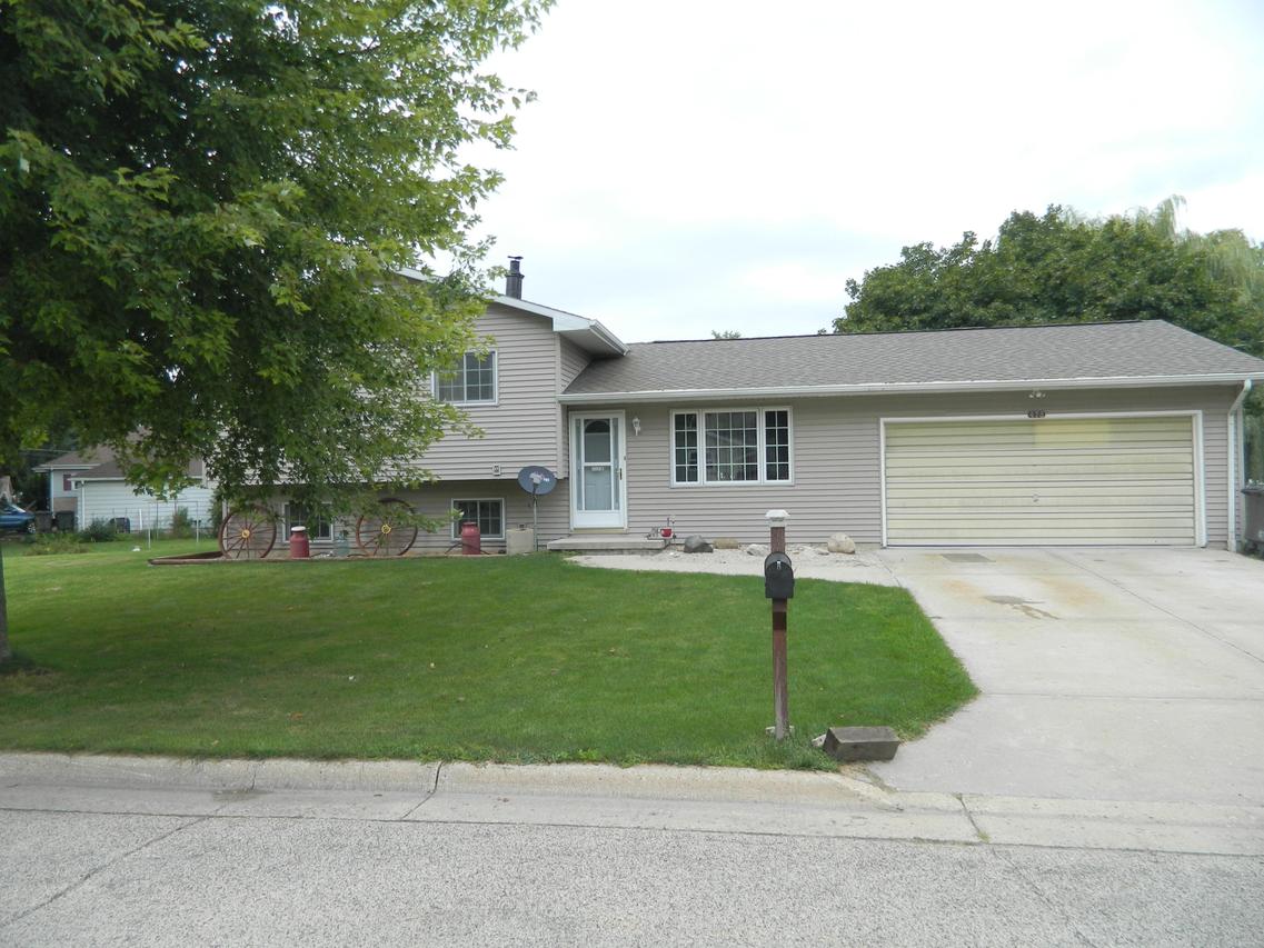 425 W Stiel St., Jefferson, WI 53549