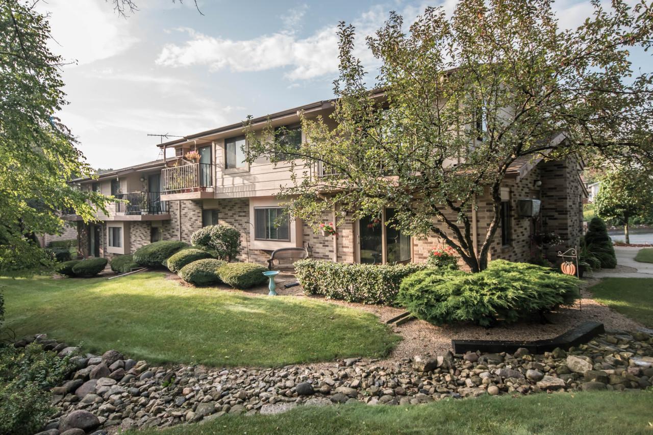 309 Cheviot Chase - #1, Waukesha, WI 53186
