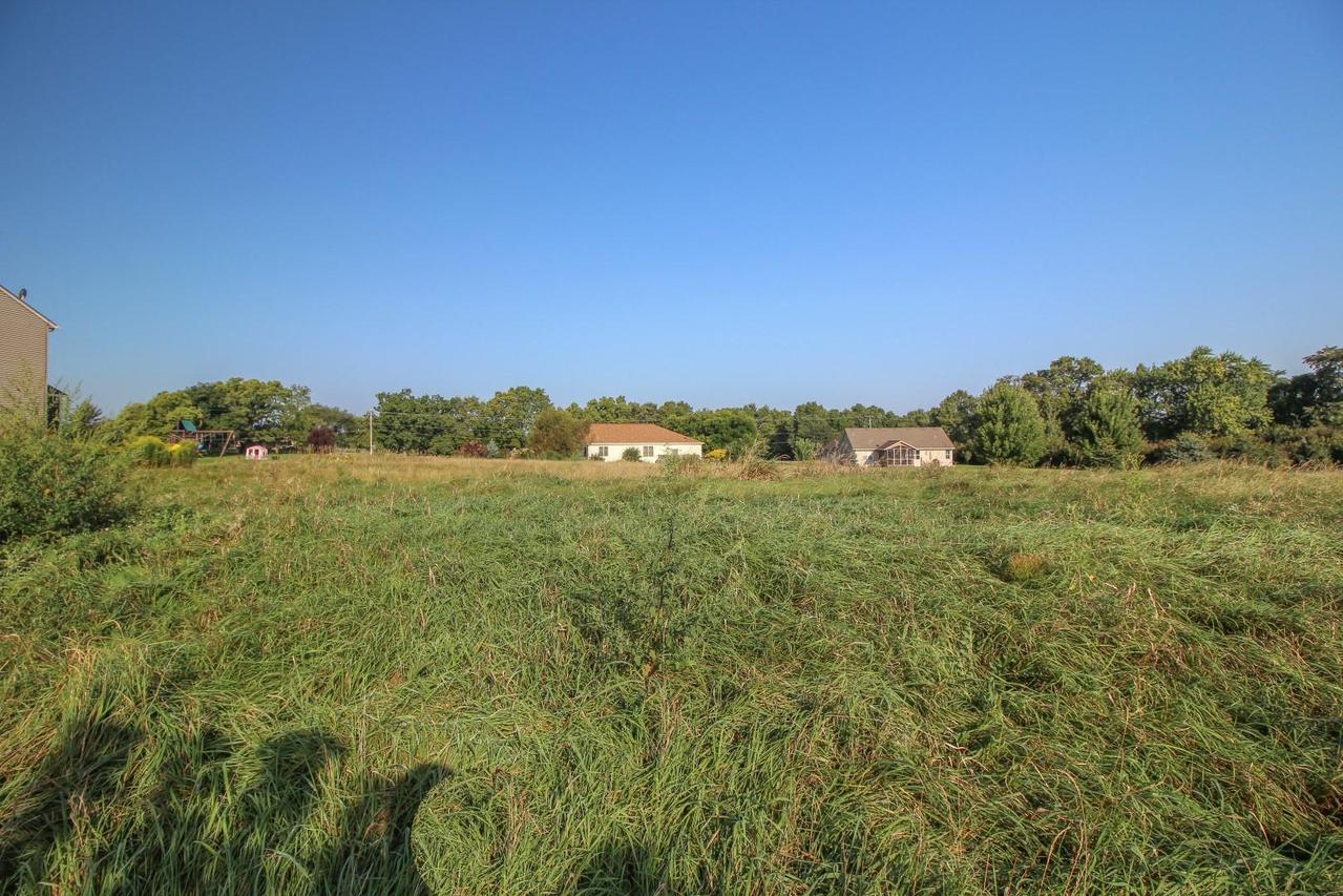 Lt32 Twin Knolls, Koshkonong, WI 53538