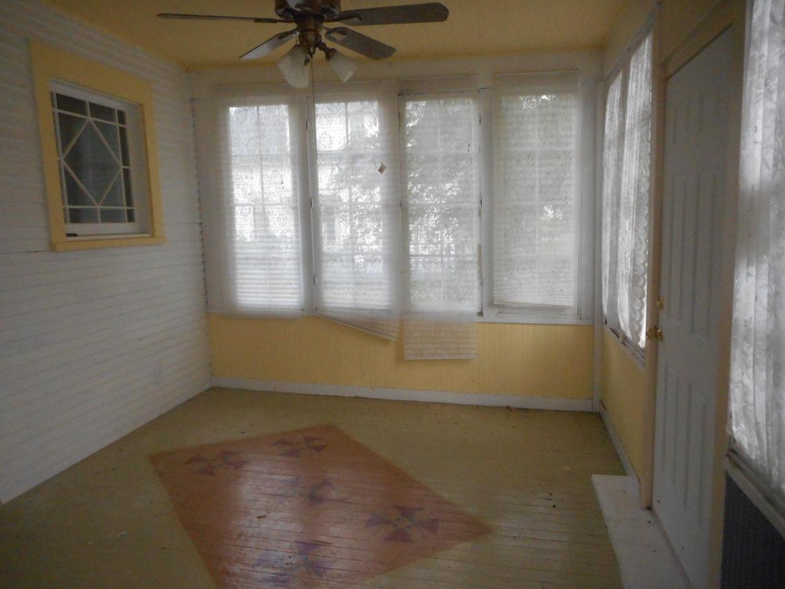 306 W Beloit St, Walworth, WI 53184