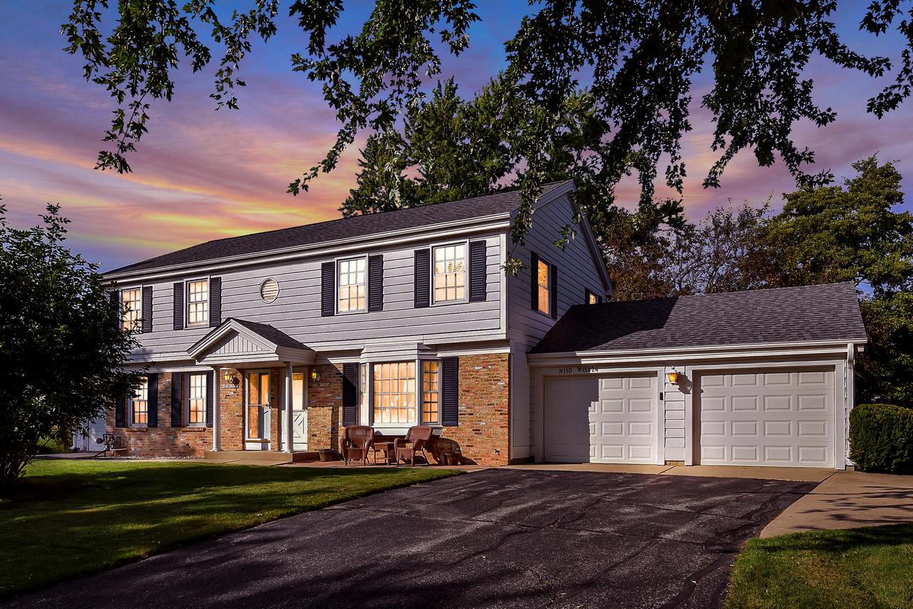 N110W15824 Catskill Ln, Germantown, WI 53022