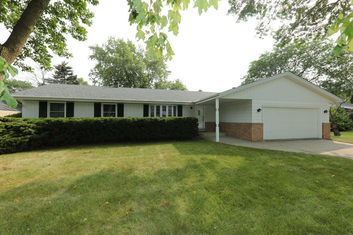 205 Sheffield Dr., Racine, WI 53402