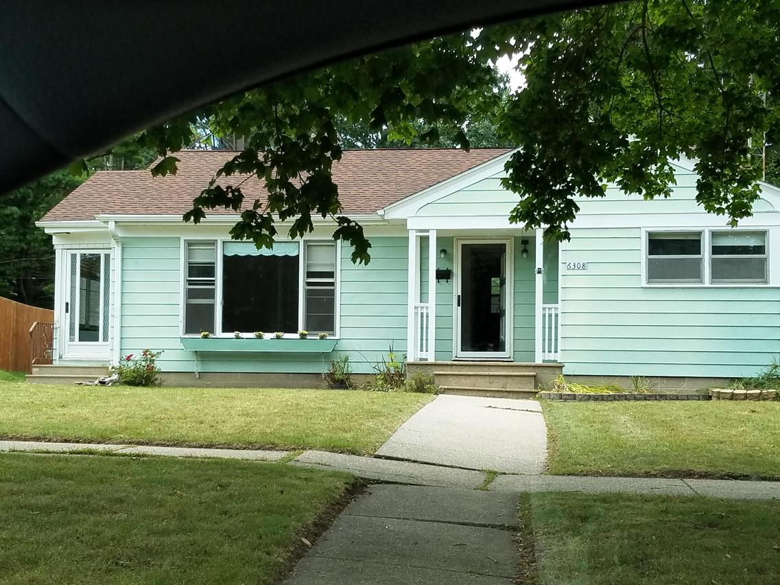 6308 Pershing Blvd., Kenosha, WI 53142