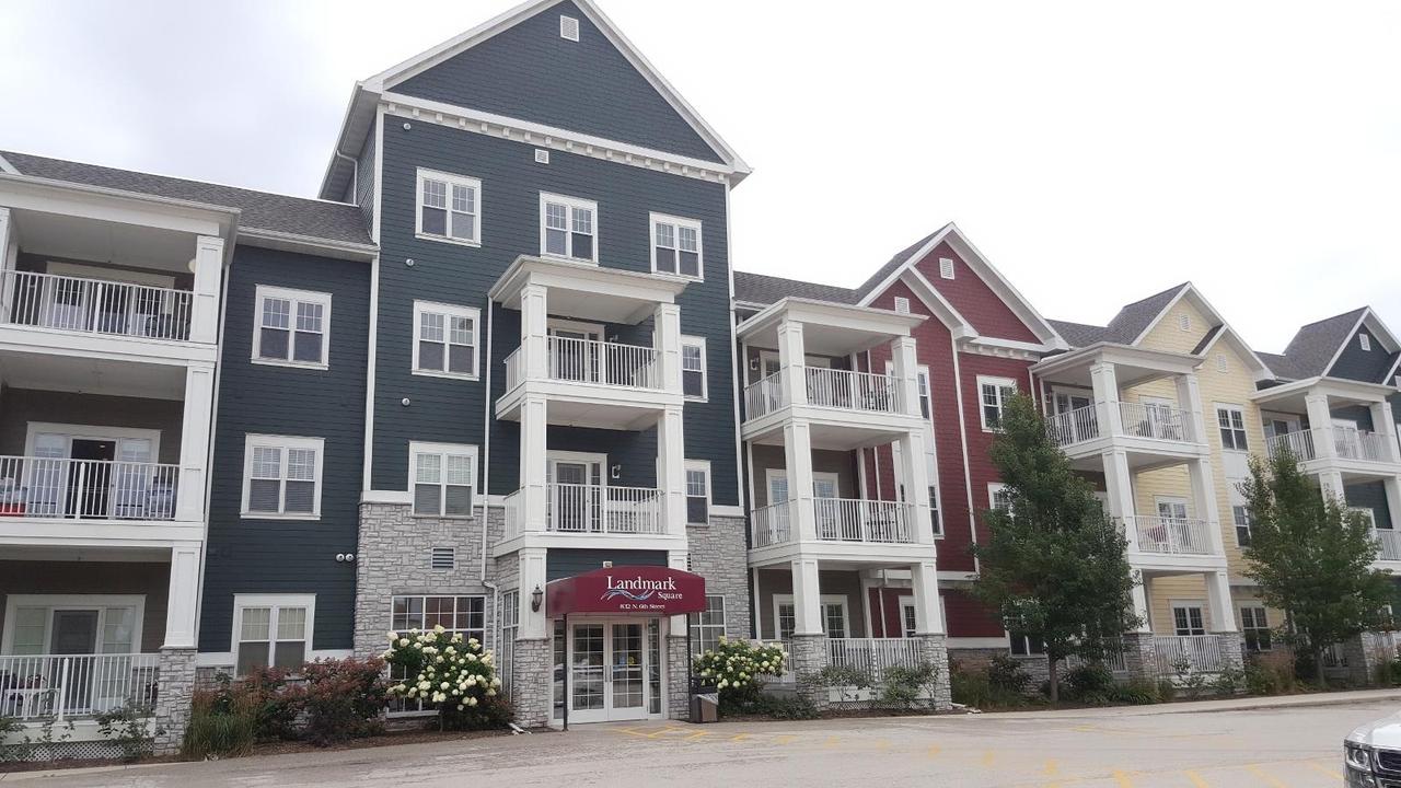 832 N 6th St. #212, Sheboygan, WI 53081