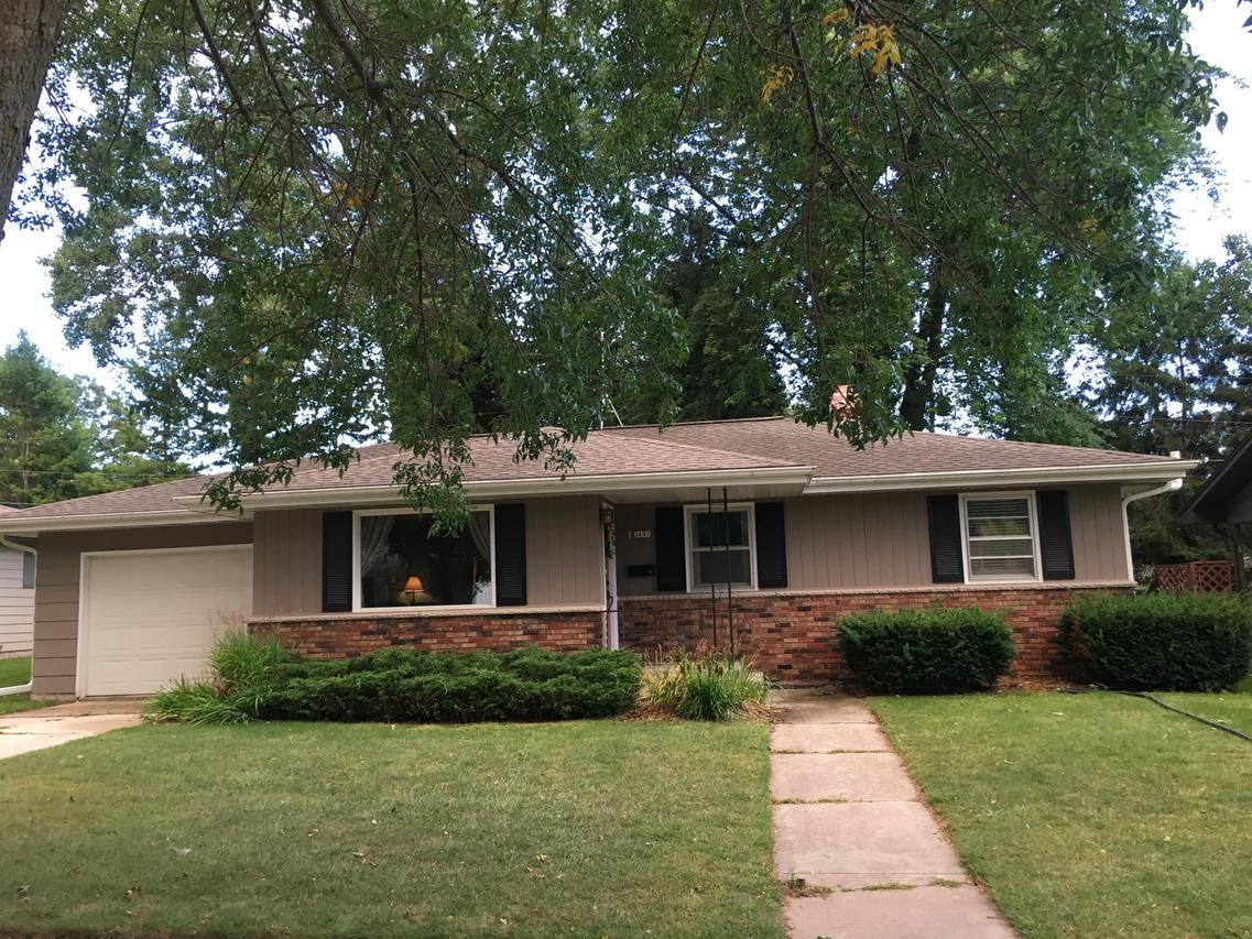 2607 Macarthur Ave, Sheboygan, WI 53083