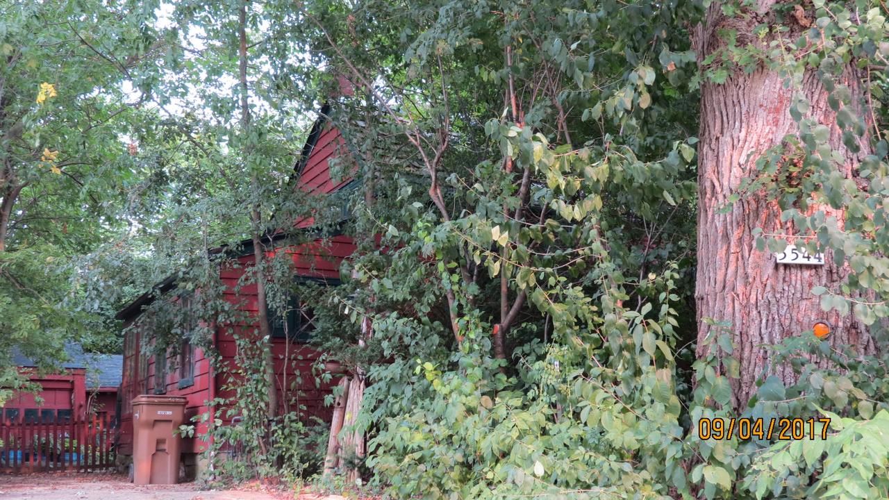 5544 N Dexter Ave, Glendale, WI 53209