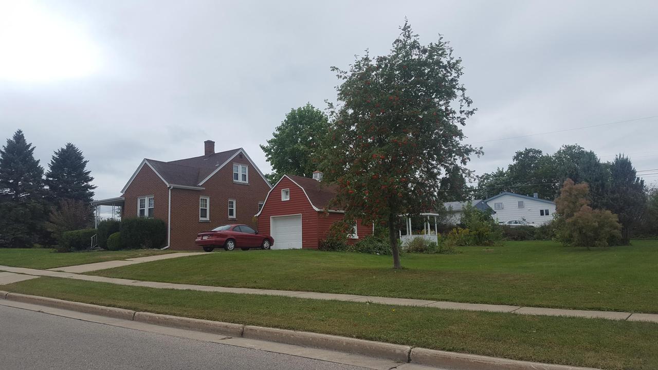 4110 55th Ave, Kenosha, WI 53144