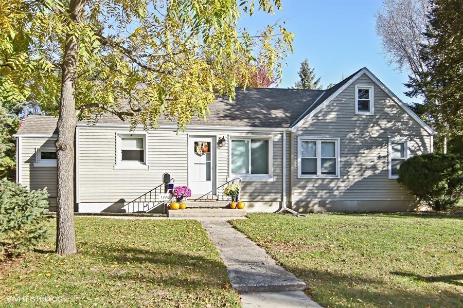 1220 Angela Ct., West Bend, WI 53090