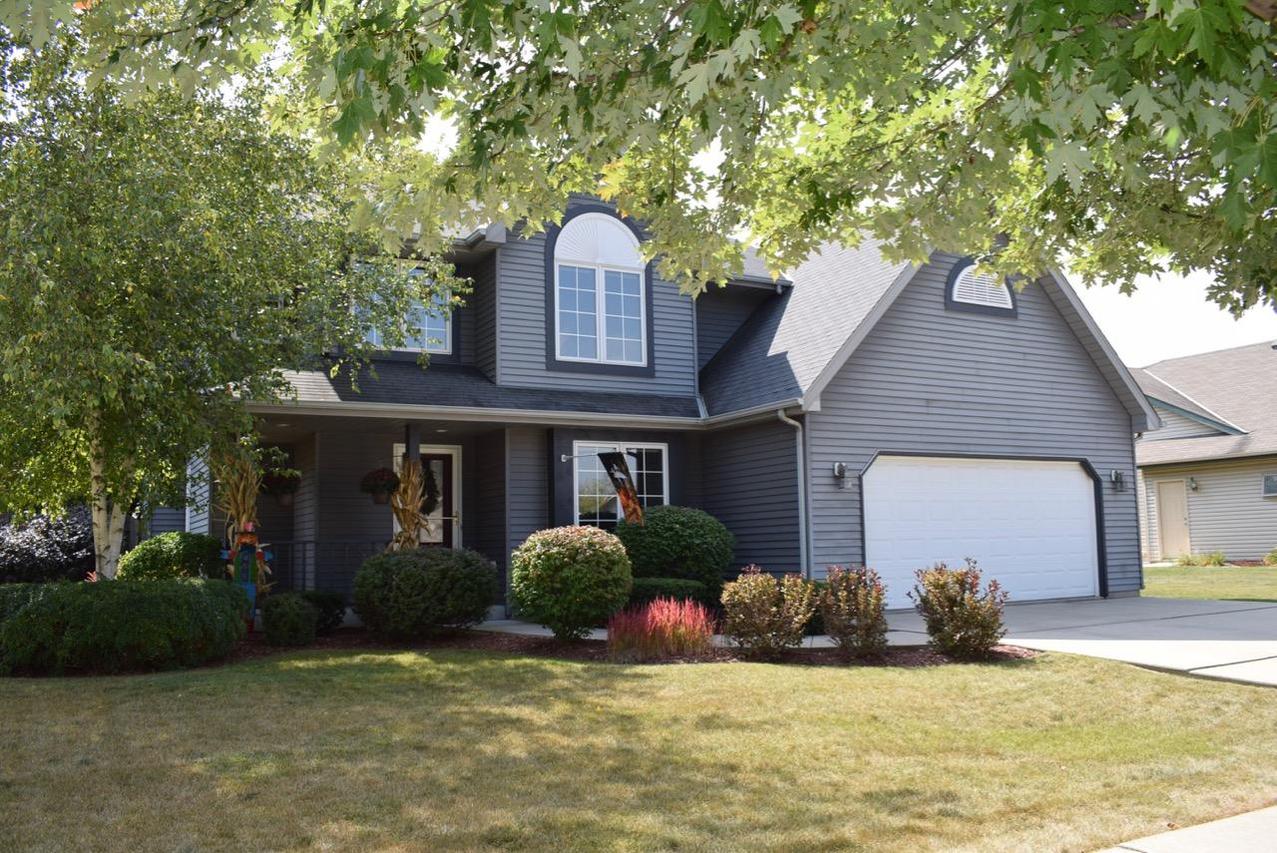 5041 28th St, Kenosha, WI 53144