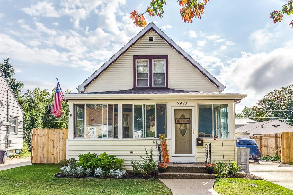 5411 42nd Ave, Kenosha, WI 53144