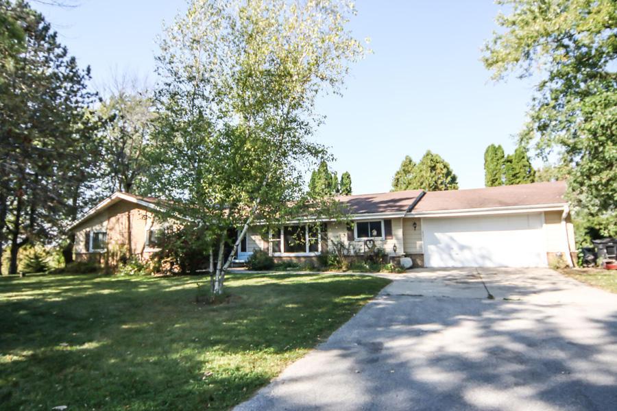 N160W19570 Sherman Rd, Jackson, WI 53037