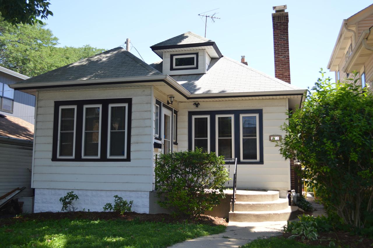 3112 S Delaware Ave, Milwaukee, WI 53207