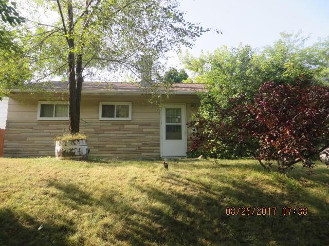 1109 Gertrude St., Waukesha, WI 53186