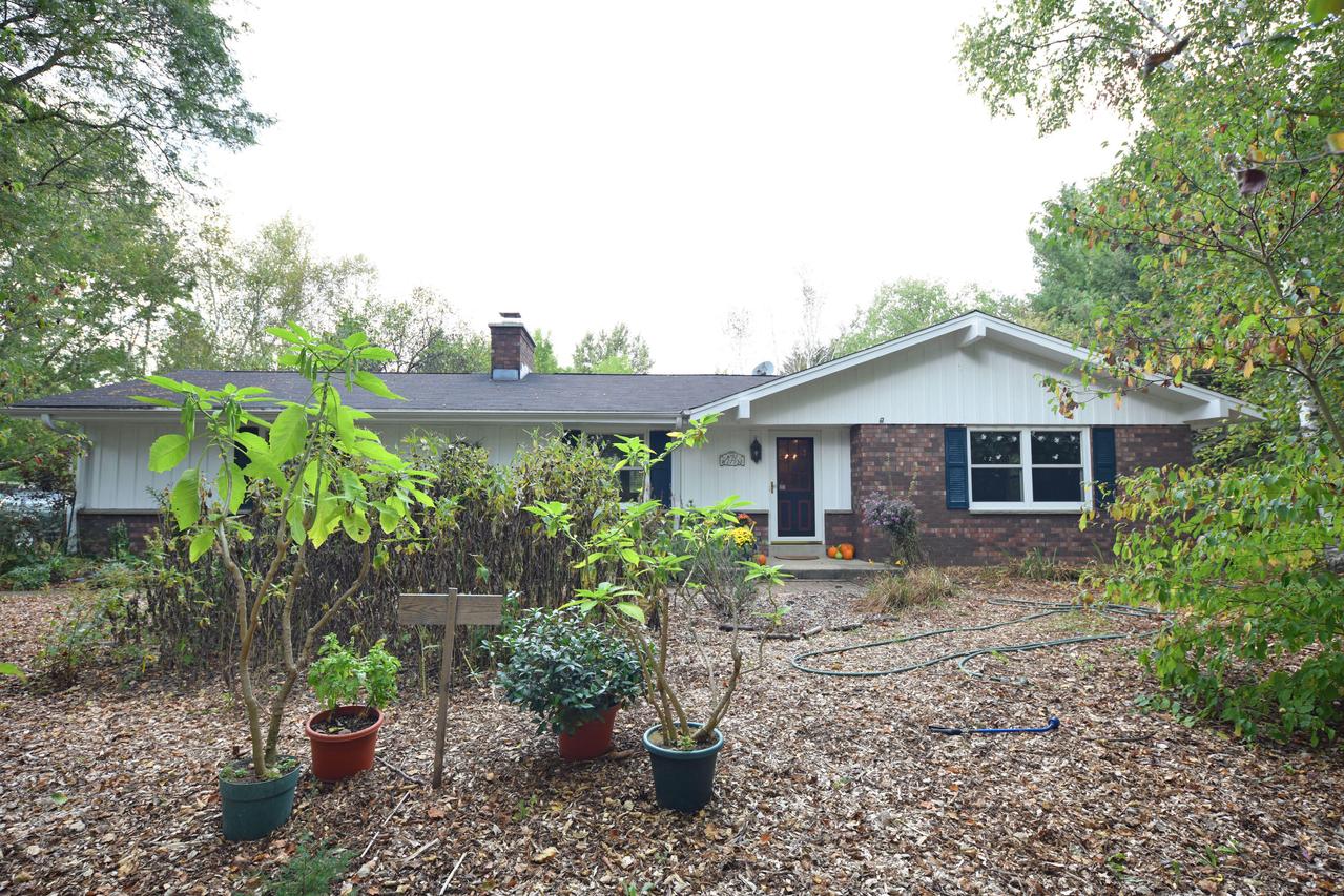 N92W27958 Hickory Rd, Lisbon, WI 53029