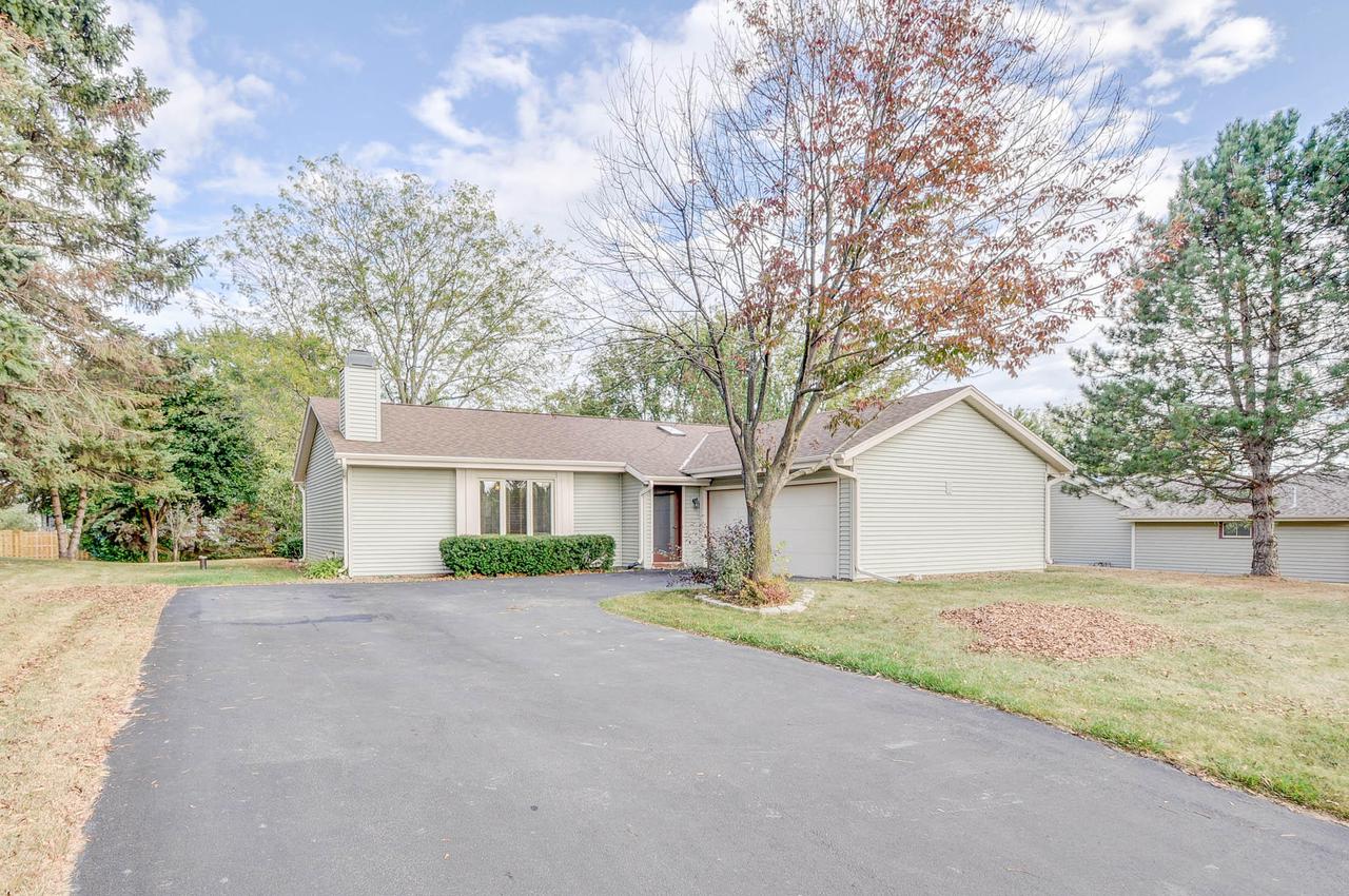 7030 S Lovers Lane Rd., Franklin, WI 53132