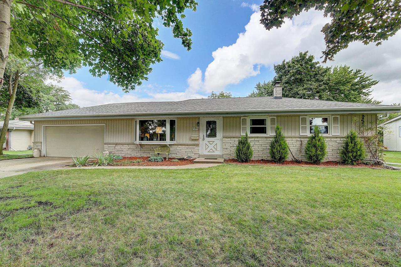 N82W14470 Oxford St., Menomonee Falls, WI 53051