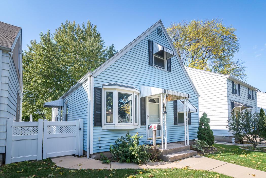 3771 S Logan Ave, Milwaukee, WI 53207