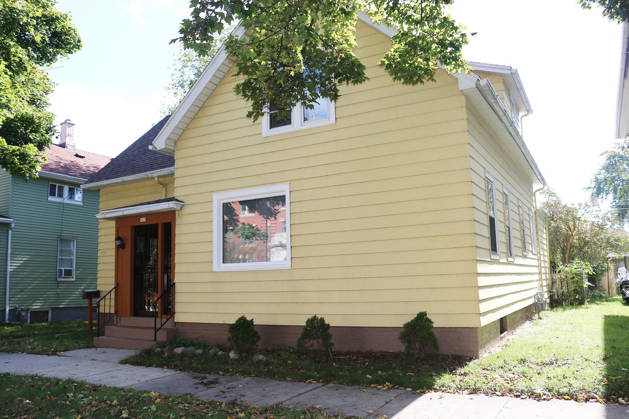 925 Huron Ave. #A, Sheboygan, WI 53081