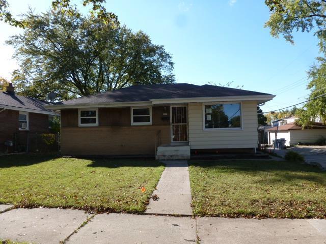 5957 N 72nd St, Milwaukee, WI 53218