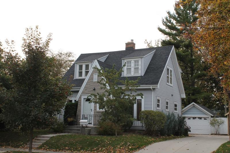 2212 Kohls Ct, Sheboygan, WI 53083