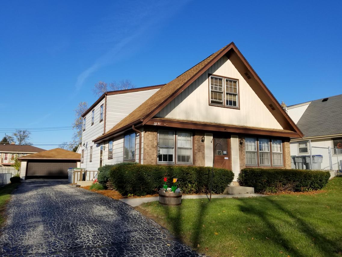 5631 S 30th St, Milwaukee, WI 53221