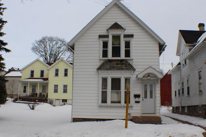 1112 Ontario Ave, Sheboygan, WI 53081