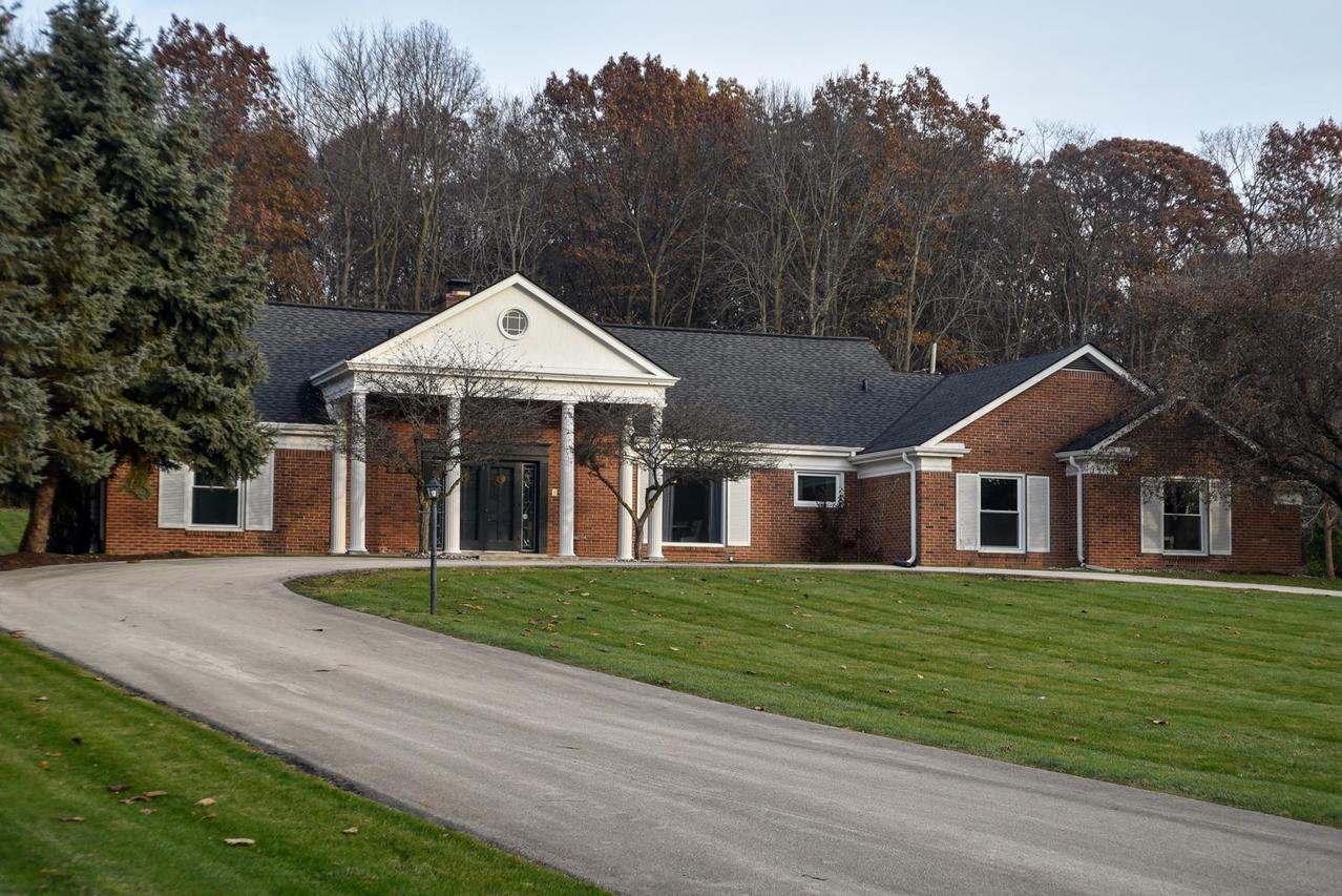5858 S Lory Ln., Hales Corners, WI 53130