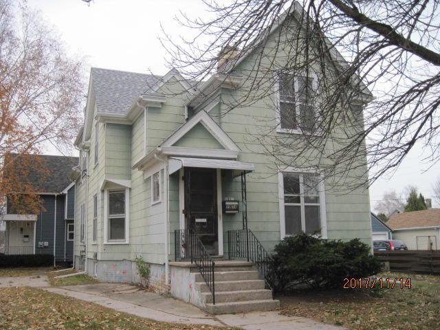 1914 Clark St., Manitowoc, WI 54220