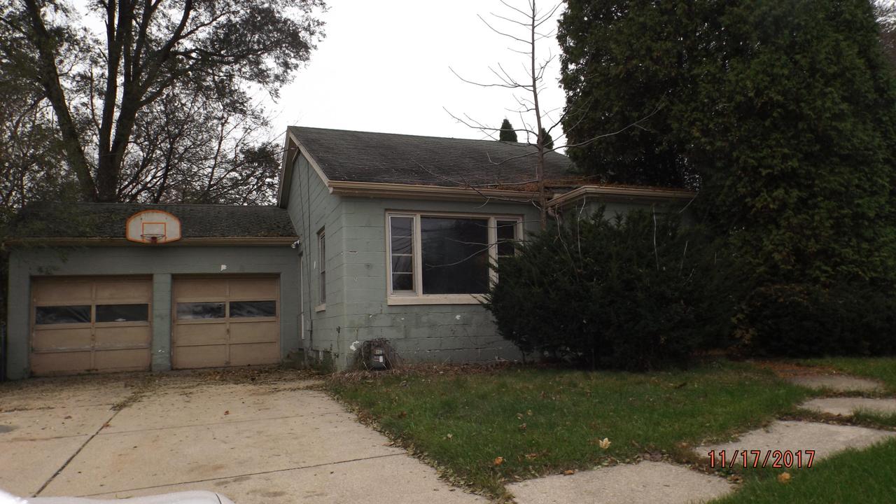 4021 16th, Racine, WI 53405