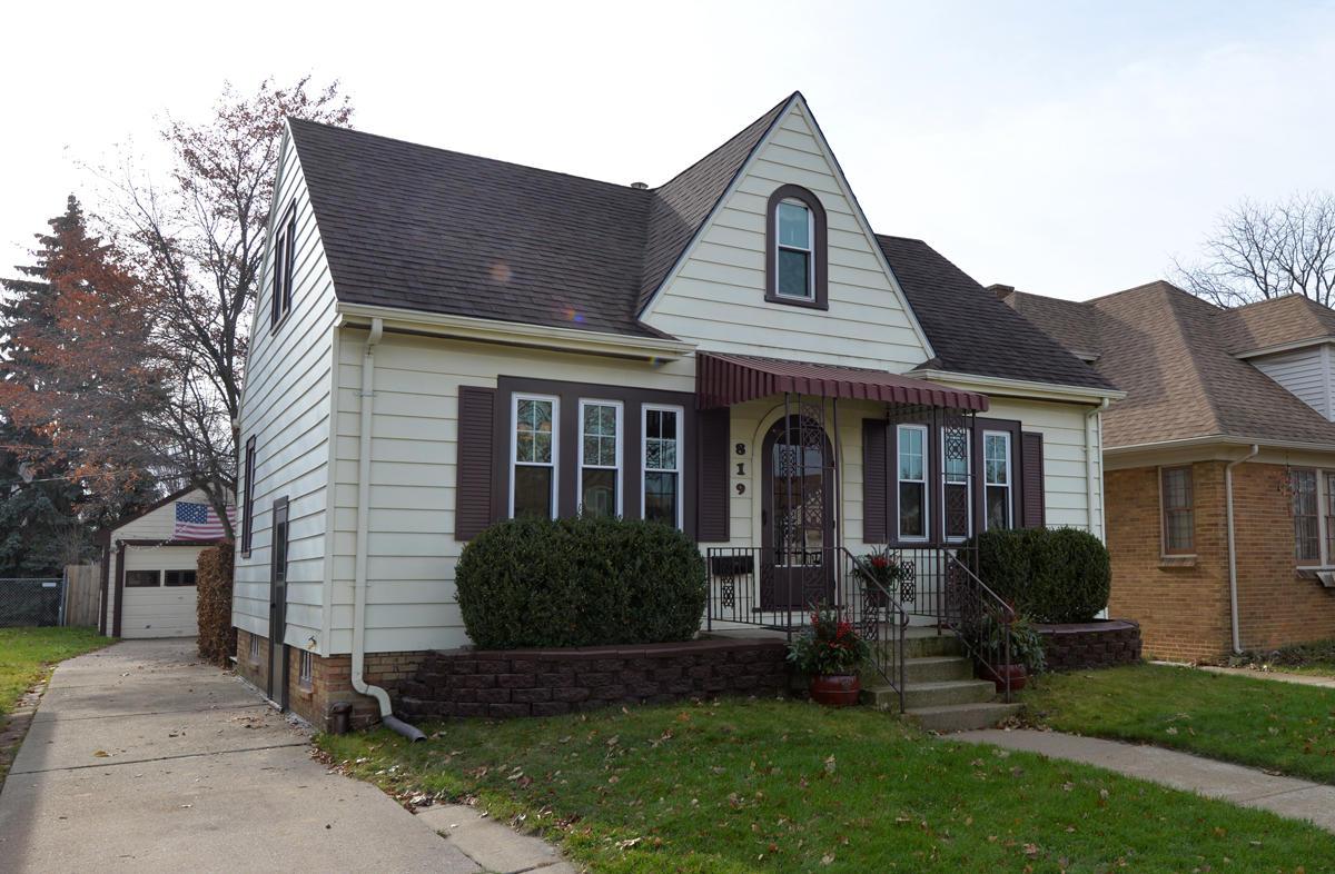 819 William St., Racine, WI 53402