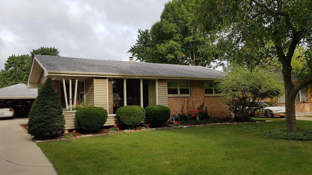 5043 N 107th St, Milwaukee, WI 53225