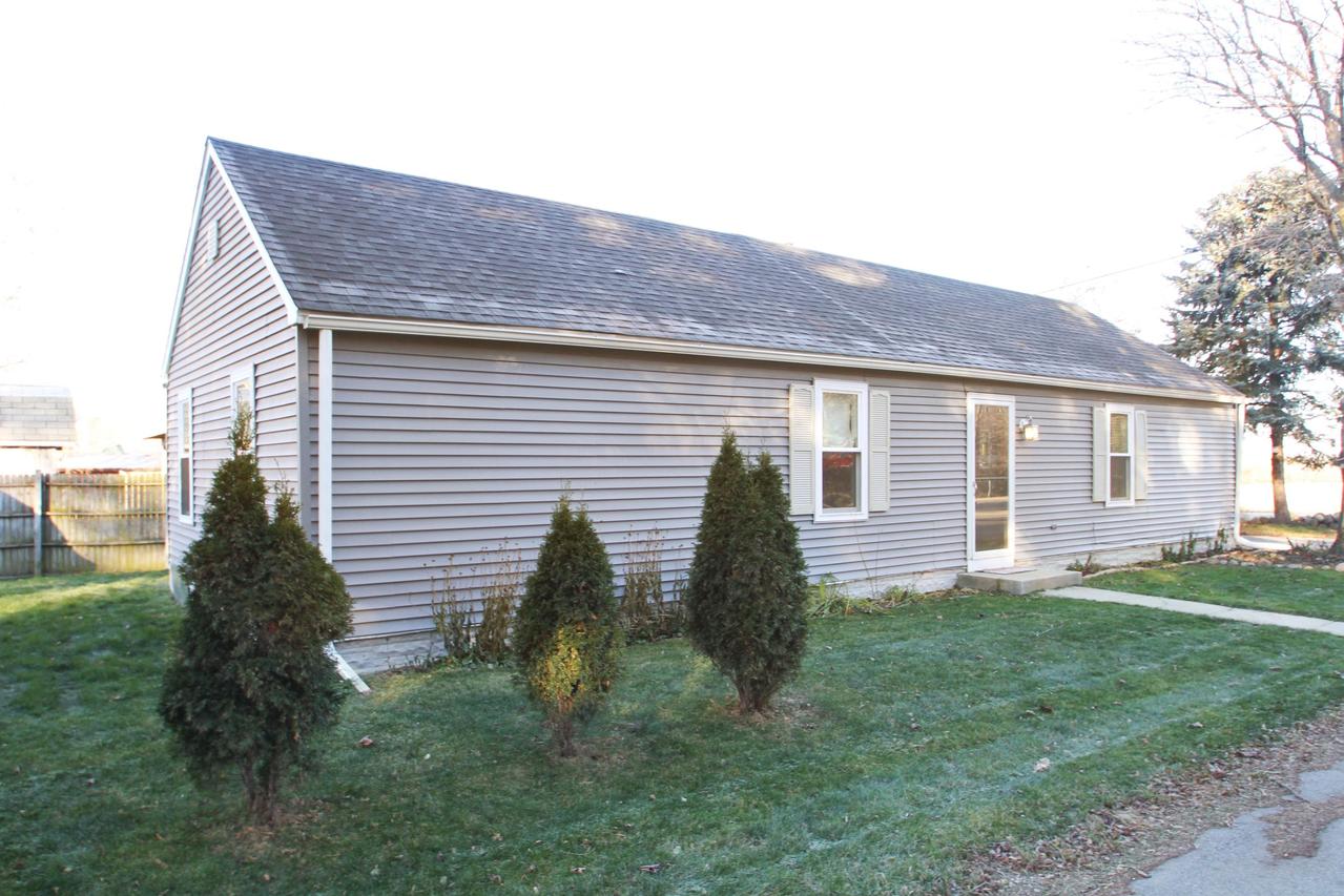 N6298 N County Rd Dd, Spring Prairie, WI 53105