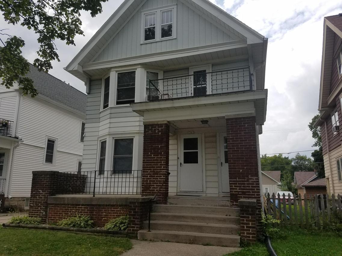 1559 S 77th St #1561, West Allis, WI 53214