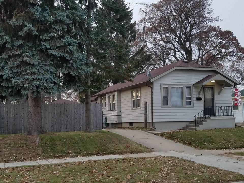 2620 Arthur Ave, Racine, WI 53405