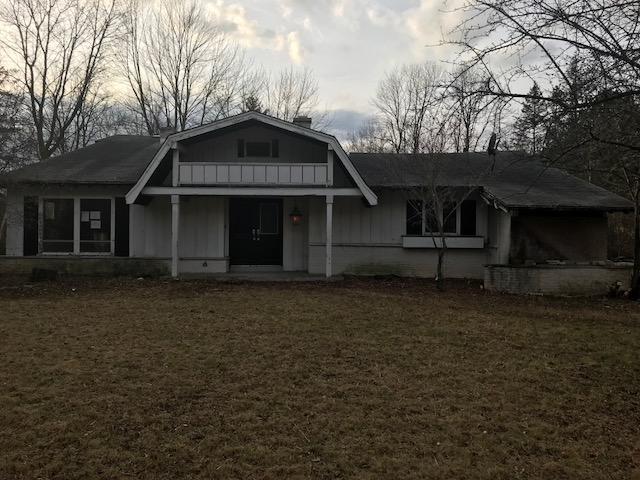 11541 N Laguna Dr, Mequon, WI 53092