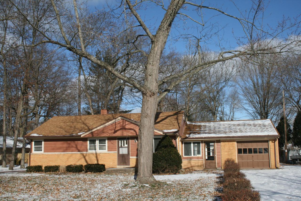 14510 W Gatewood Dr., New Berlin, WI 53151